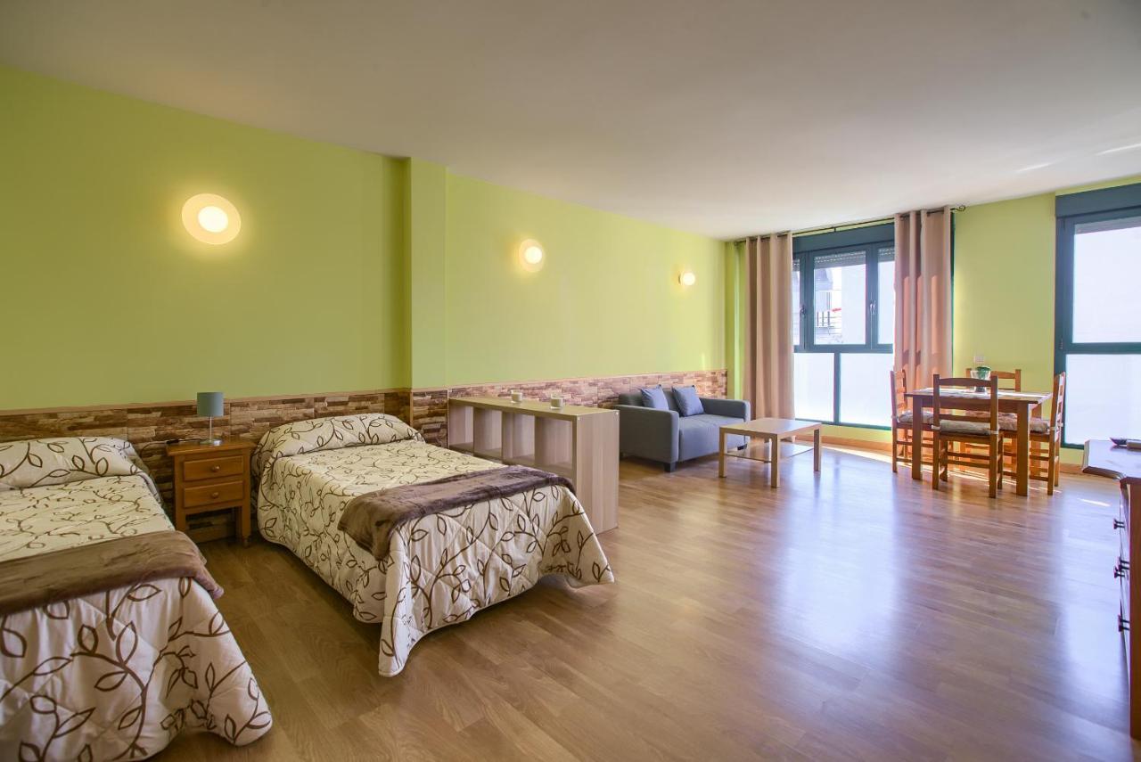 Apartamentos Barajas Madrid Eksteriør bilde