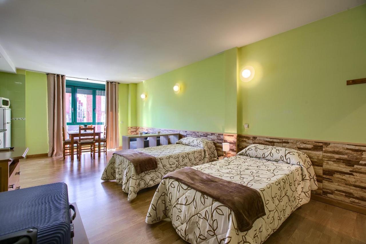 Apartamentos Barajas Madrid Eksteriør bilde