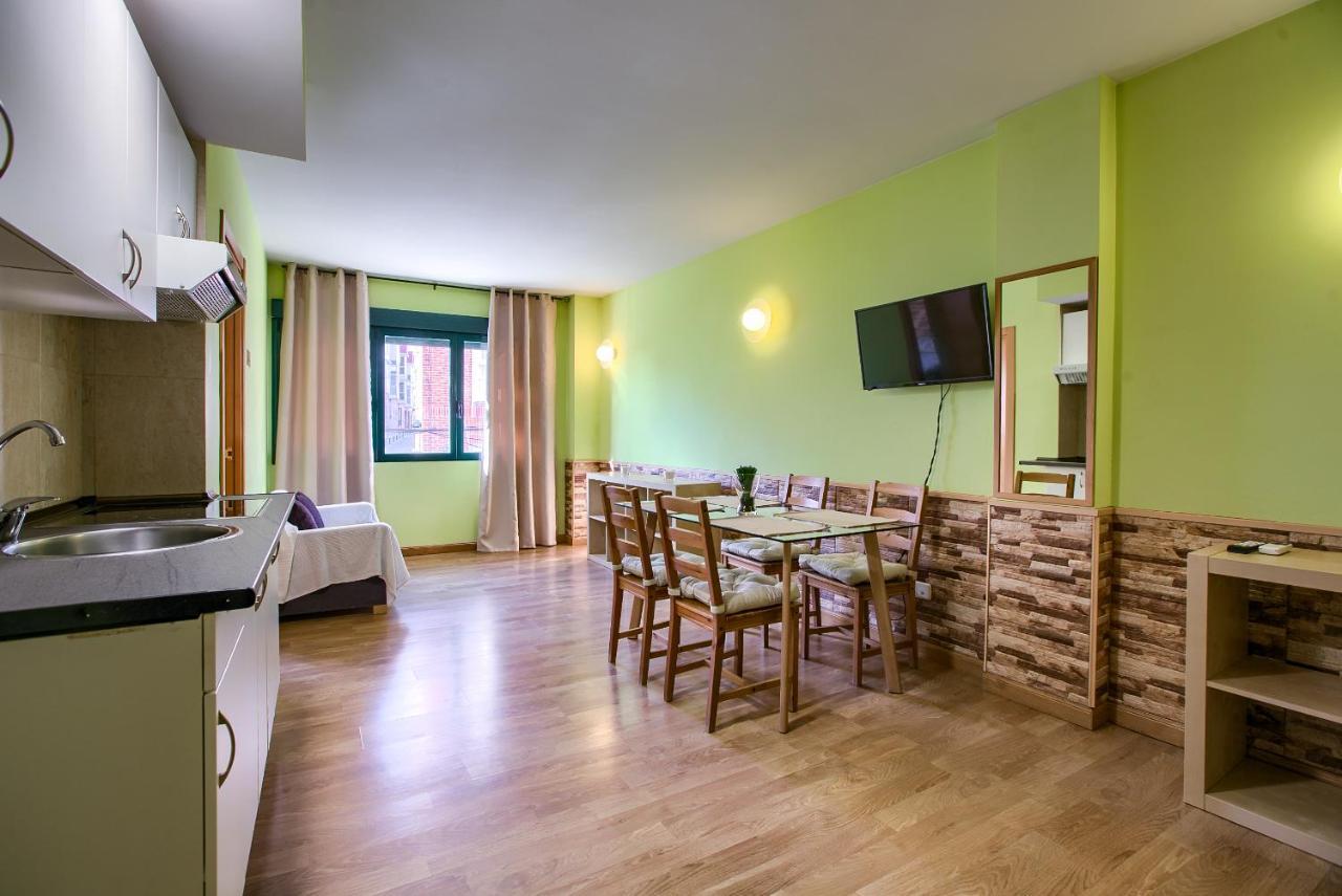 Apartamentos Barajas Madrid Eksteriør bilde