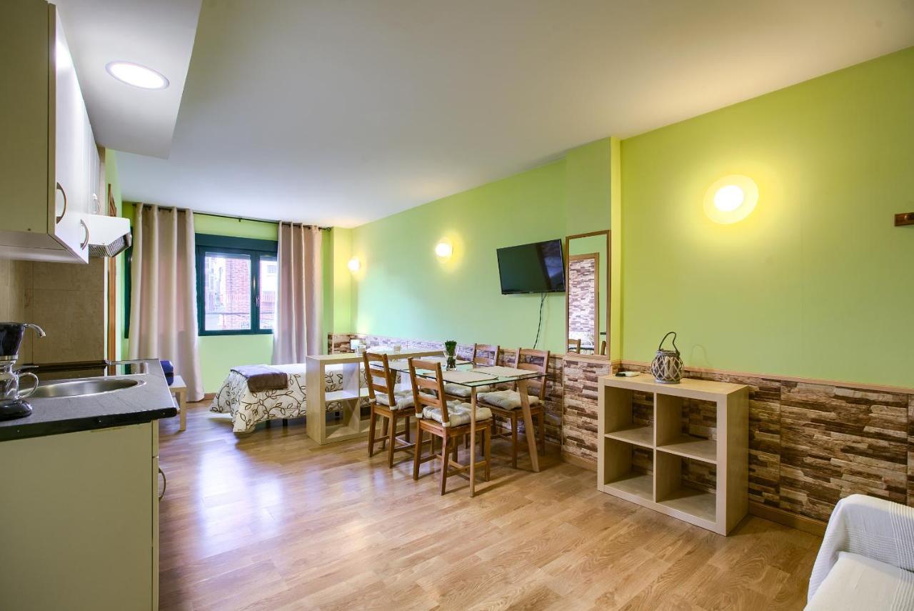 Apartamentos Barajas Madrid Eksteriør bilde